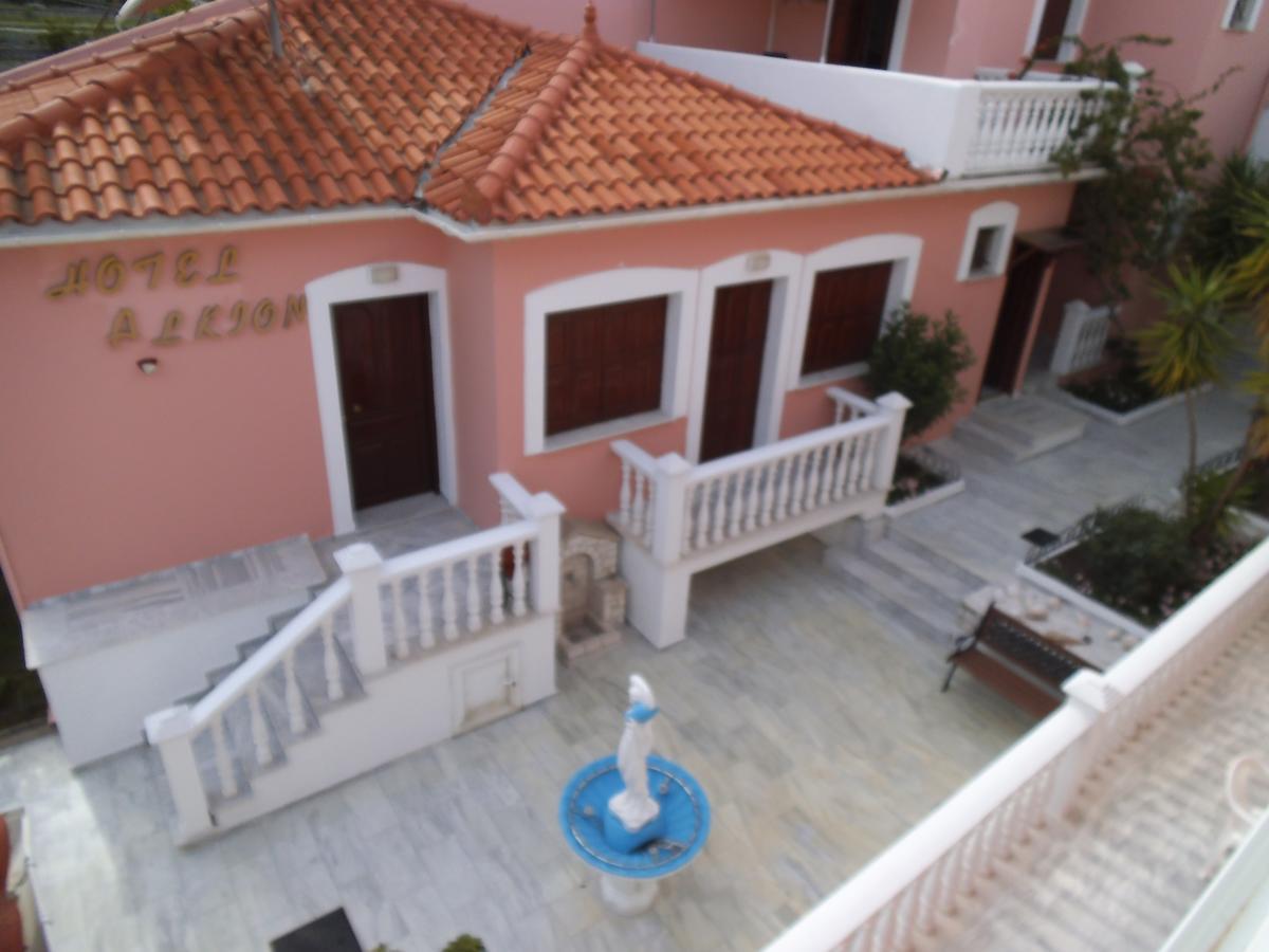 Alkyon Hotel Kokkari Extérieur photo