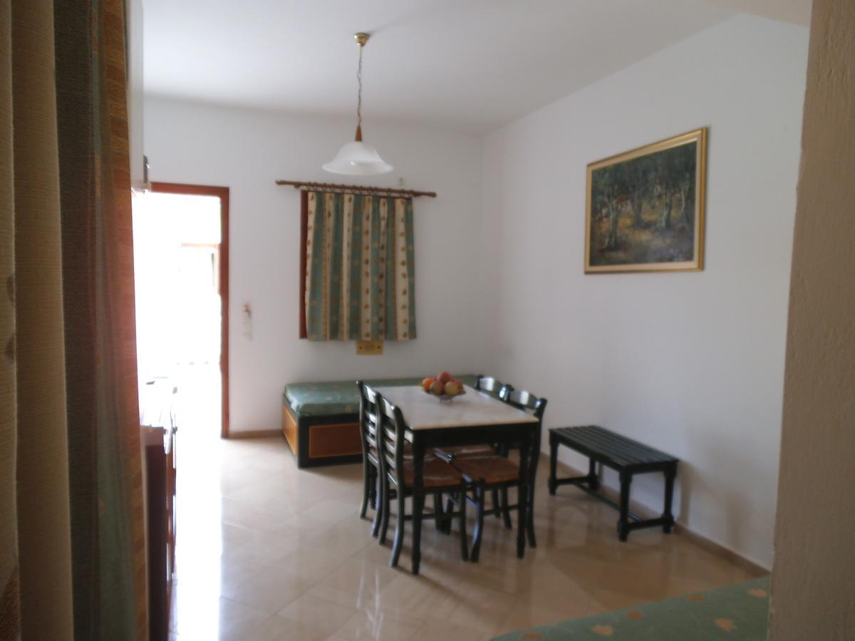 Alkyon Hotel Kokkari Extérieur photo